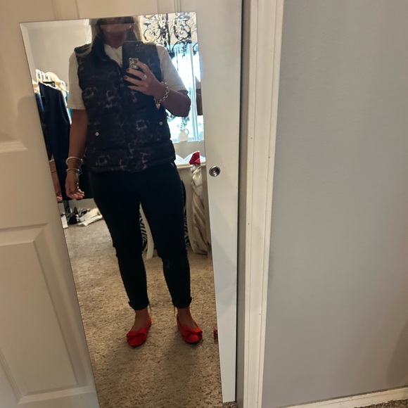 Michael Kors Gorpcore Outdoor Leopard Print Quilted Vest, Silver Zipper Sz L - Picture 14 of 15